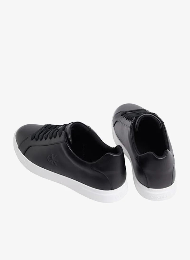 كالفن كلاين حذاء رياضي منخفض بكعب مسطح