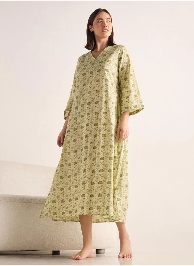 Splash FAV Printed V-neck Night Dress with 3/4 Sleeves