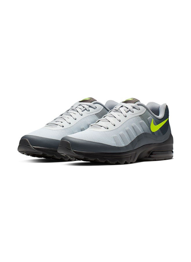 Nike Air Max Invigor
