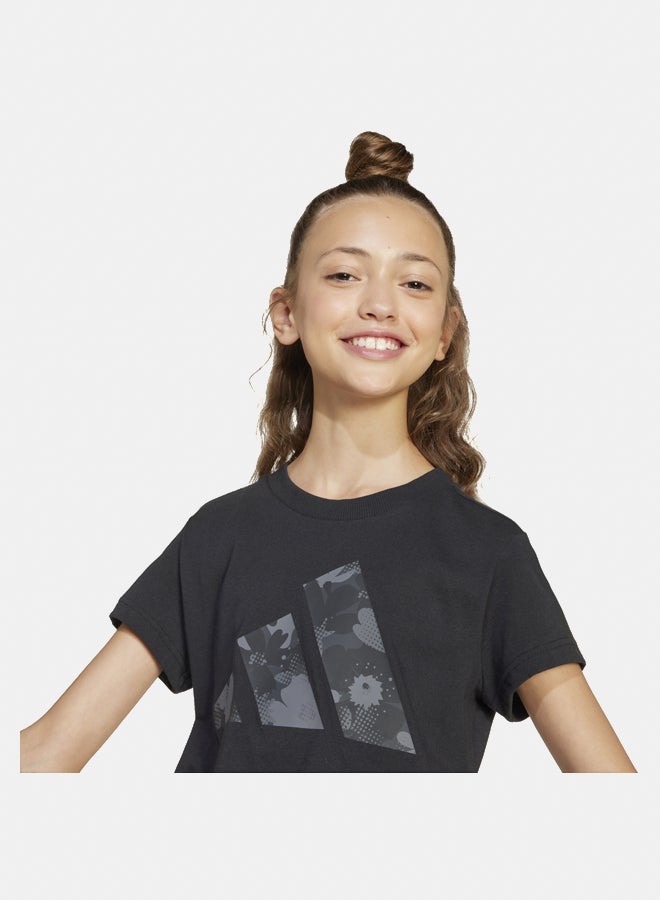 Adidas seasonal essentials flower juniors  t-shirt  - Image 3