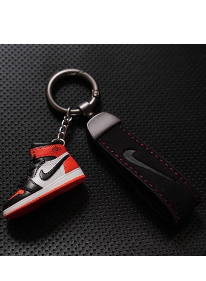 keychain 3D sneaker pendant car key keyring - Image 1