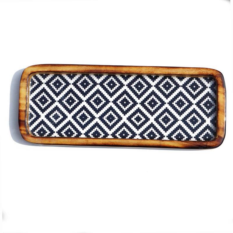 Pure Source India Mini Wooden Serving Tray for Home, Decorative Kitchen & Dining Table Tray, Platter Tray for Tea Coffee (Black & White Diamond) - Image 1