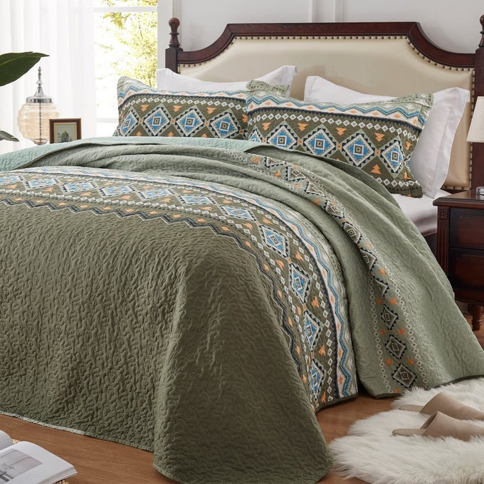 QUILT SET FULLQUEEN SIZE 3 PIECE BEDSPREAD COVERLET LIGHTWEIGHT COMFORTER MICROFIBER BEDDING SET FOR ALL SEASON OVERSIZED 90X98 INCH BED COVER BOHEMIAN OLIVE GREEN1 QUILT2 PILLOW SHAMS