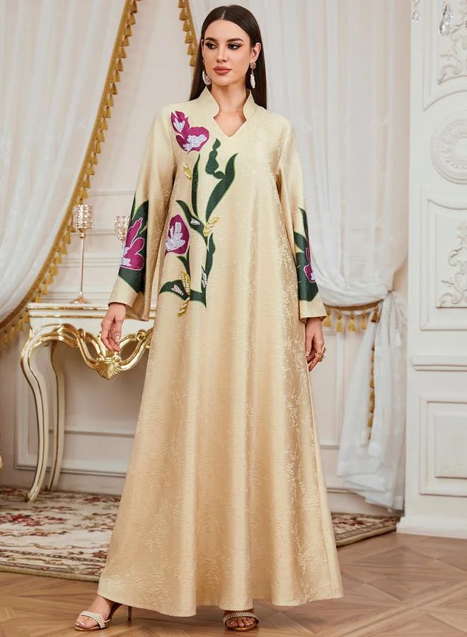تايك تو Beige Floral Print Pearls Embellished Maxi Jalabiya