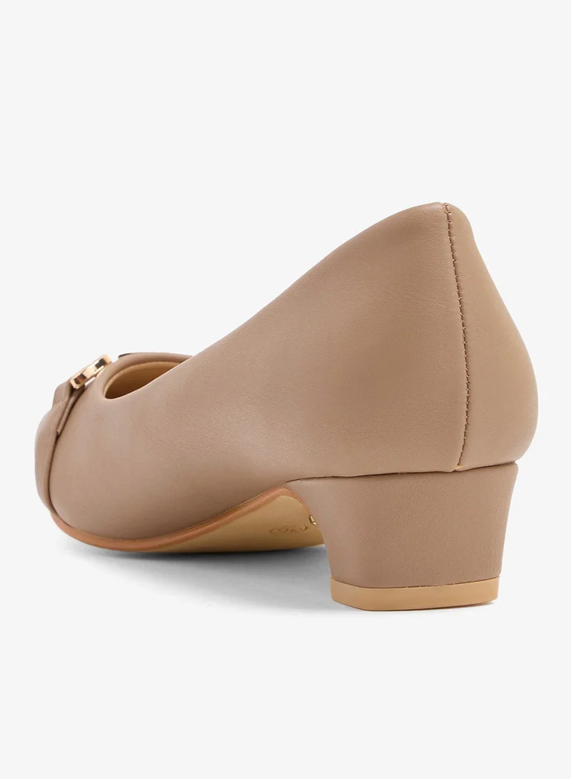 لوريان لوسيا ري