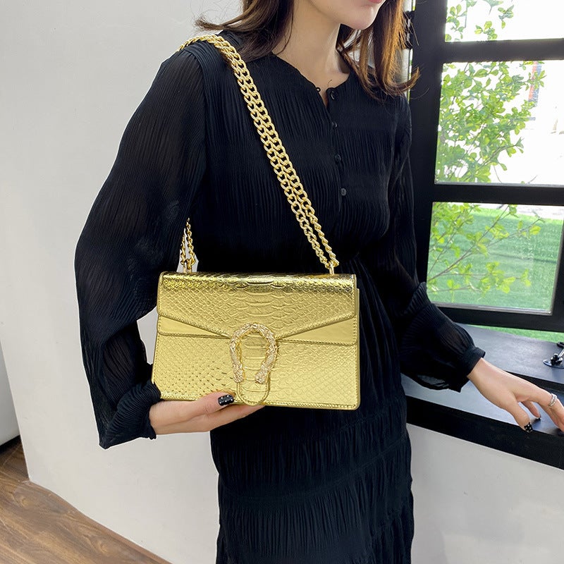 Textured Chain Bag 2023 Women'S Bag Distinctive Snakeskin Shoulder Bag Patent Leather Glitter Crossbody Bag - Image 3