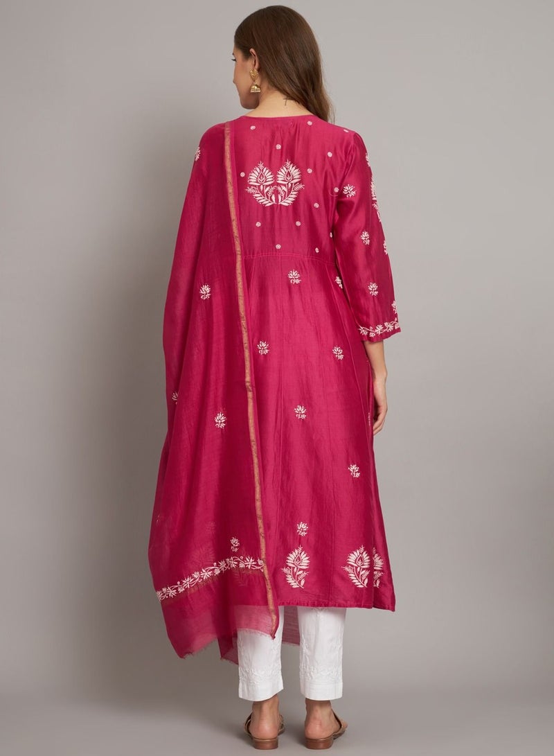 Alaya Hand embroidered Chikankari Chanderi Cotton Kurta Set and Dupatta with Mukaish AL3665KS - Image 2