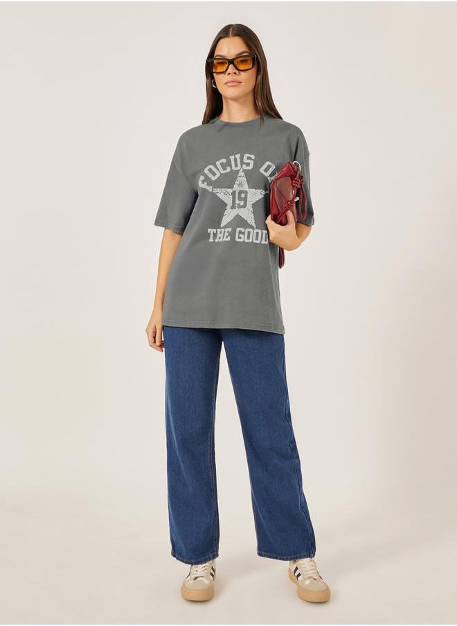 Styli - Slogan Printed Acid Washed Oversized T-Shirtâ€‹ - Image 1