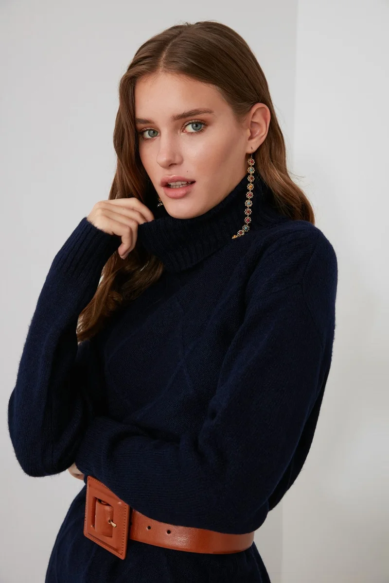ترينديول High Neck Sweater Dress