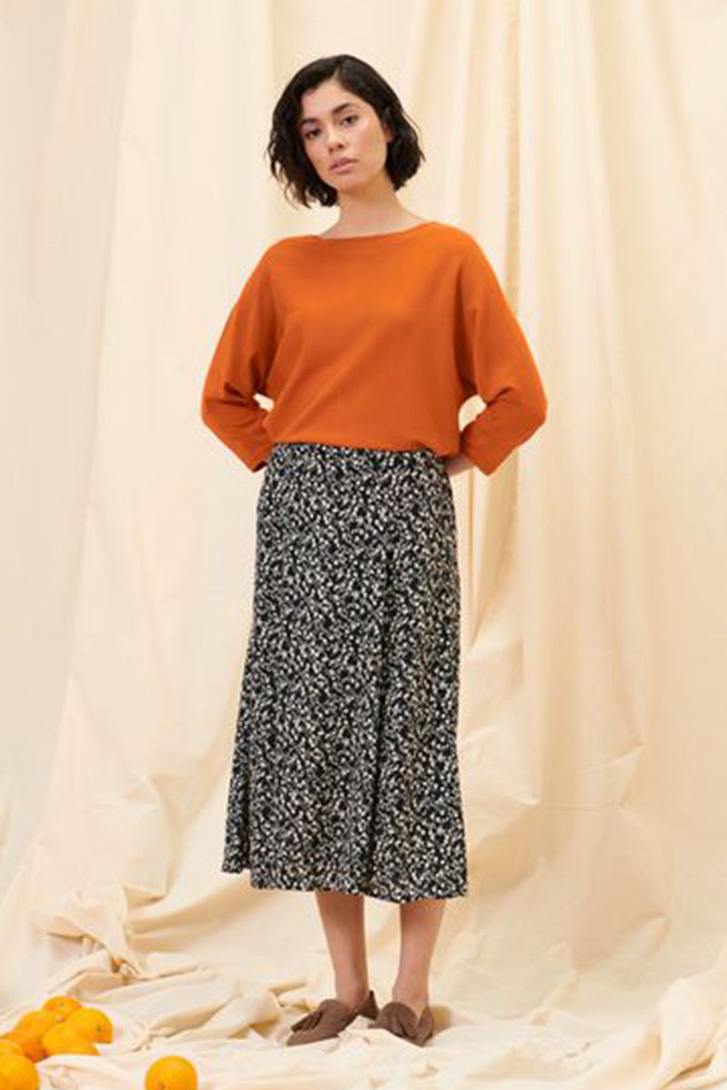 Tchibo سويت شيرت نسائي بياقة دائرية محبوك، صدئ - Image 1