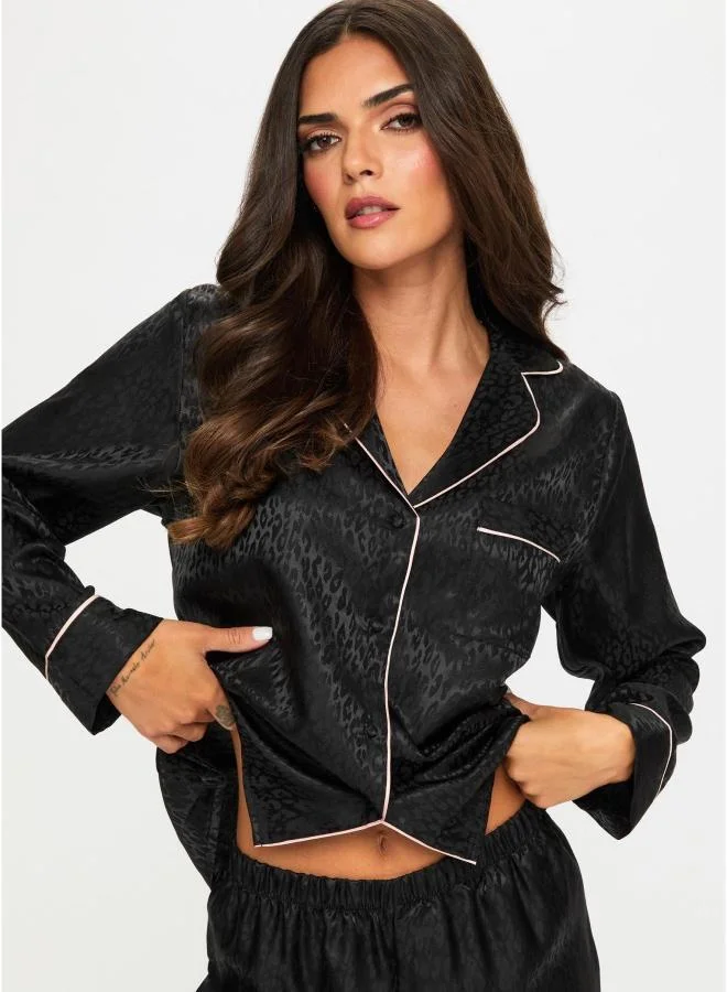 آن سمرز طقم بيجامة ساتان طويل بالكامل من آن سمرز سيجنتشر