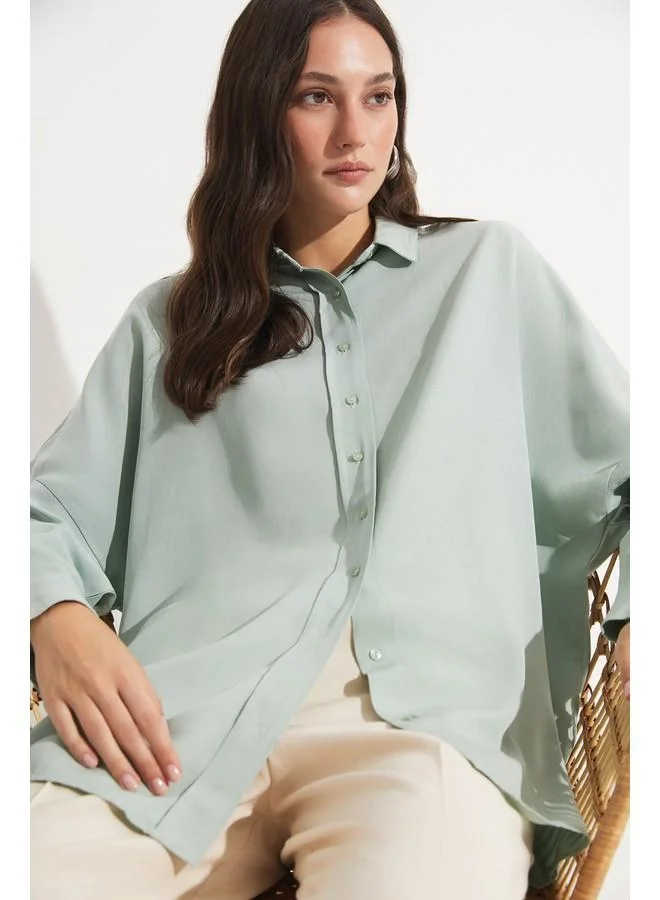 JUNE June Women Exclusive Oversize/Loose Fit 100% Tencel Shirt Light Green
