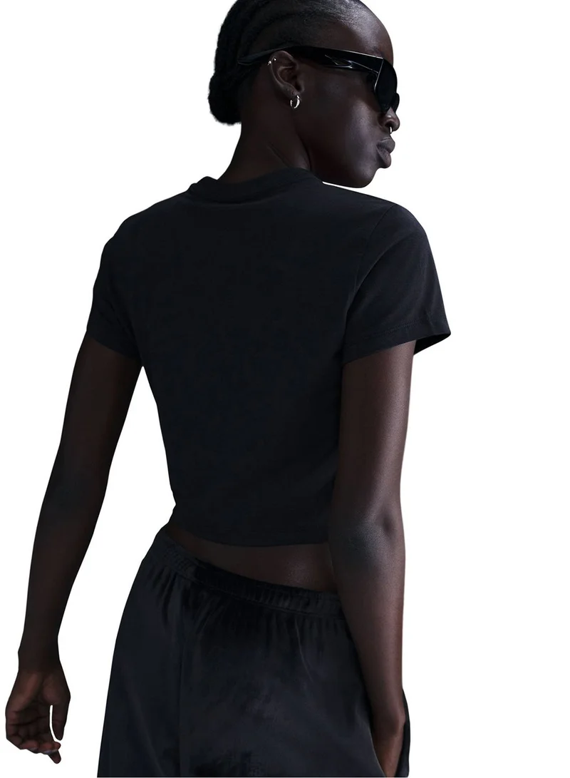 Nike Nsw Chill Knit T-Shirt