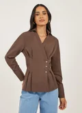 ستايلي brown