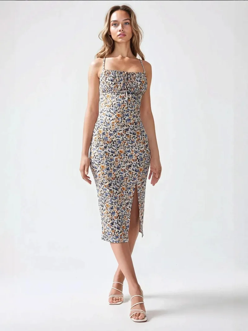 زوبعة فستان ميدي ضيق بطبعة زهور شاملة بفتحة