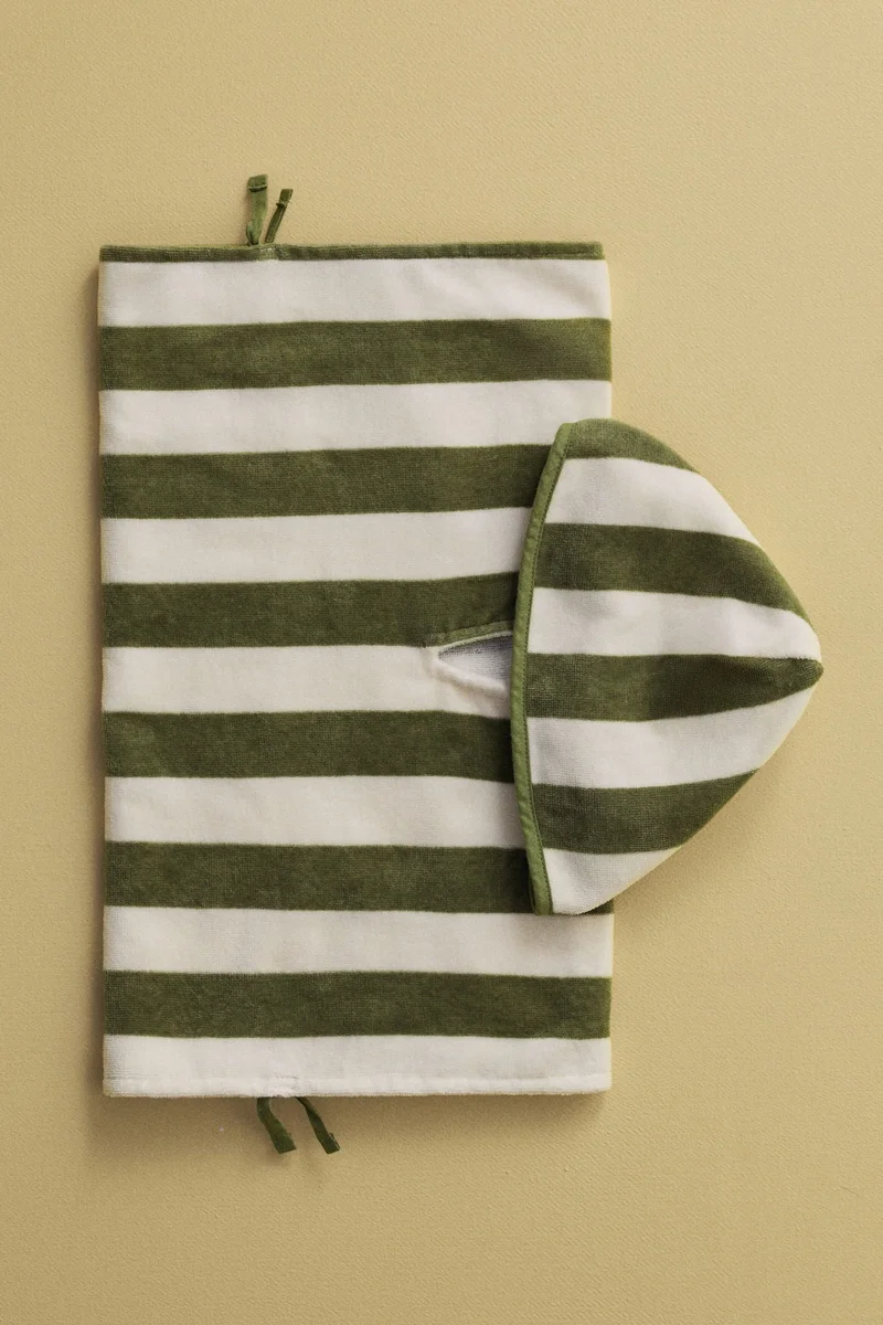 اتش اند ام منشفة طويلة للأطفال