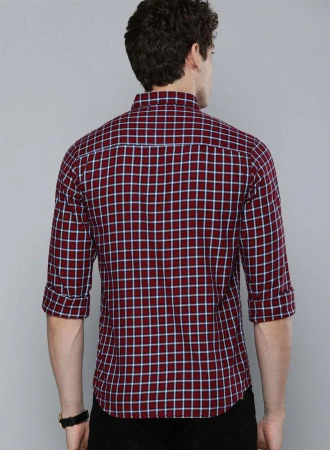 The Indian Garage Co The Indian Garage Co Men Red Checkered Button-Down Collar Shirt