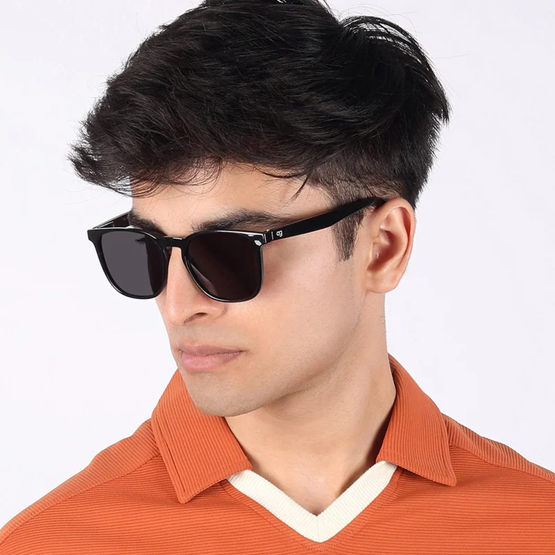 Woggles Black Polarized Square Sunglasses