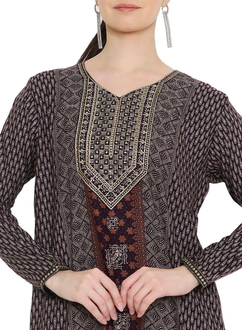 هانا آند سارا قفطان ماكسي محتشم | جلابية عربية بطبعة هندسية وتطريز بياقة على شكل - Image 3