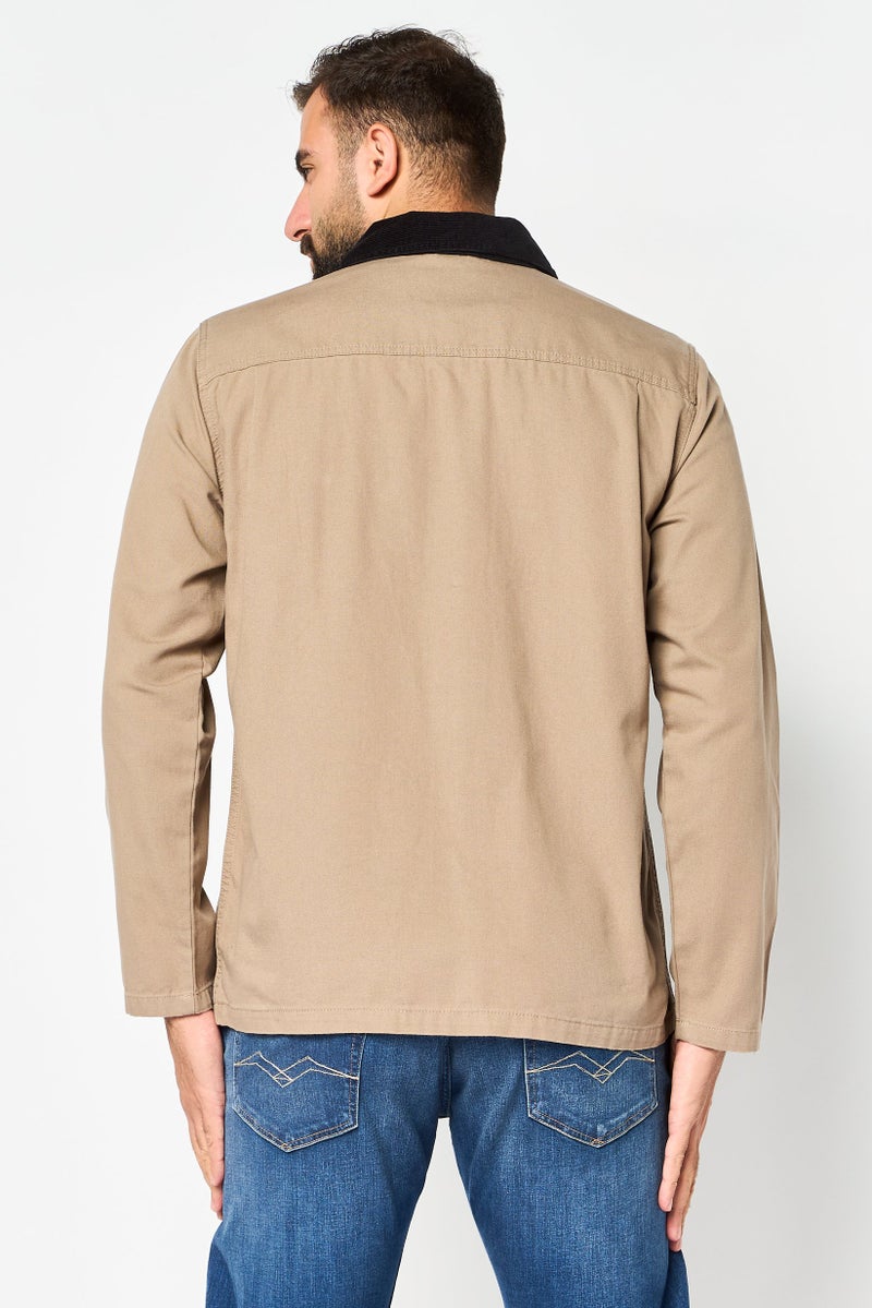 VANS جاكيت قميص بأكمام طويلة للرجال بشعار العلامة التجارية، كاكي - Image 4