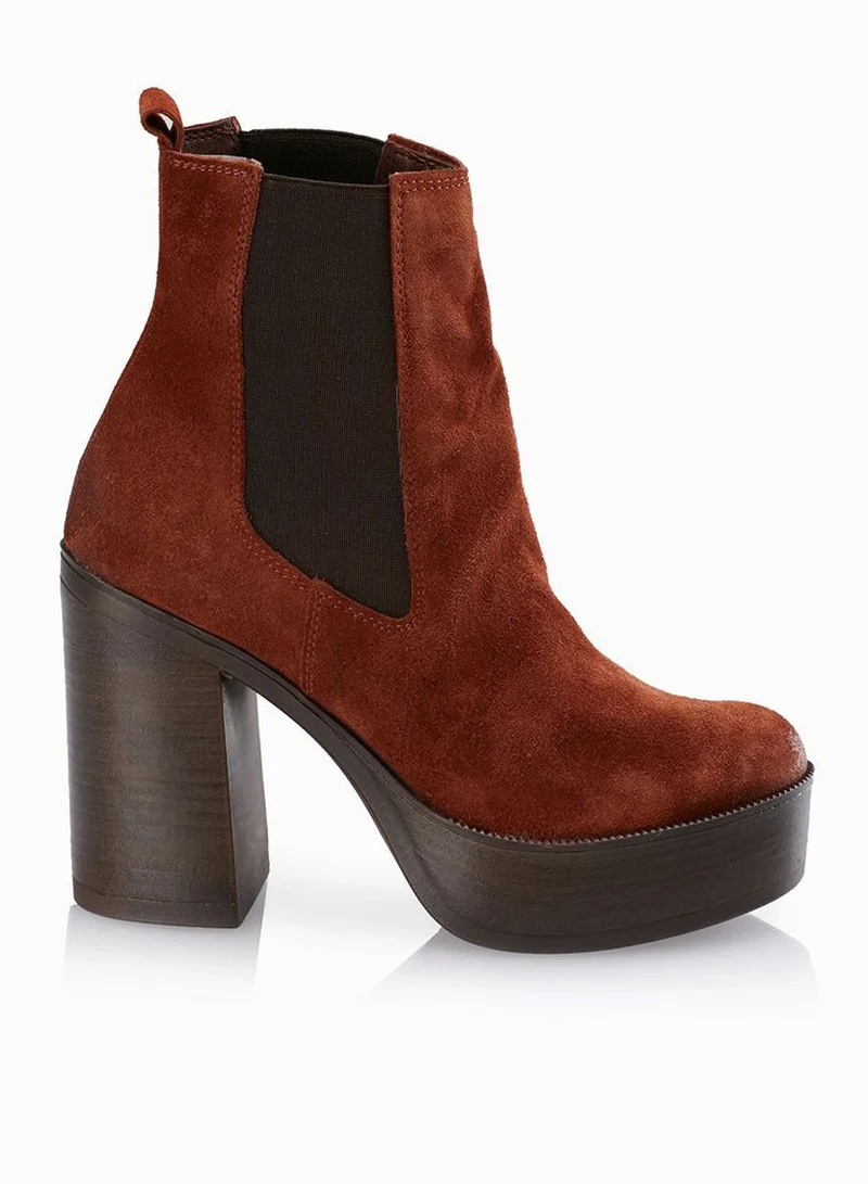 TOPSHOP HOLLY '70s Chunky Heel Boots