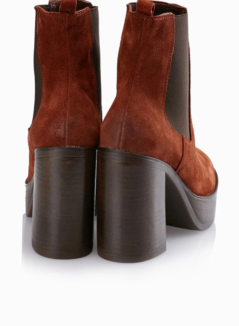 TOPSHOP HOLLY '70s Chunky Heel Boots