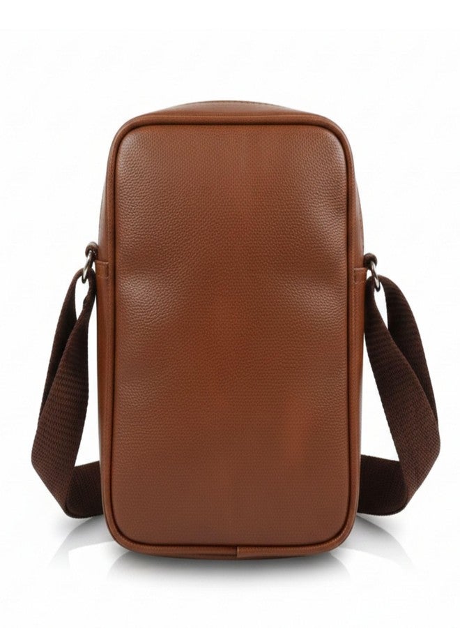 حقيبة جانبية قابلة للتعديل من الجلد الصناعي البني للرجال | حقيبة سفر رجالية | حقائب كروس وحقائب مراسلة رجالية | أحدث الهدايا الترويجية للرجال | حقيبة صدر | حقيبة كتف للنقود والمستندات (بني فاتح) - Image 2