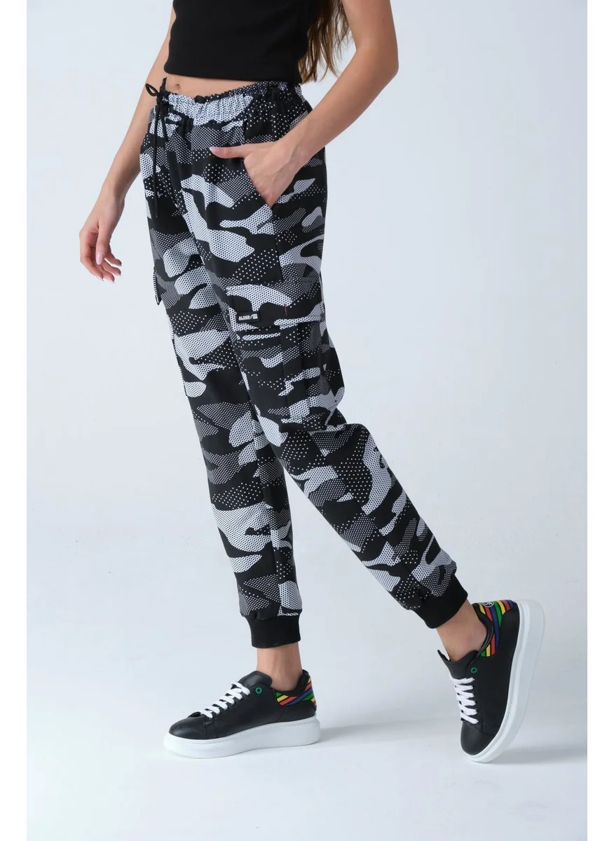 الكسندر جاردي Camouflage Patterned Pocketed Sweatpants (E21-72102)