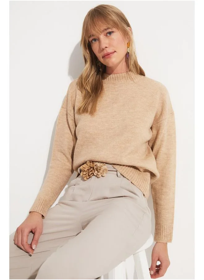JUNE June Crew Neck Knitwear Sweater Beige