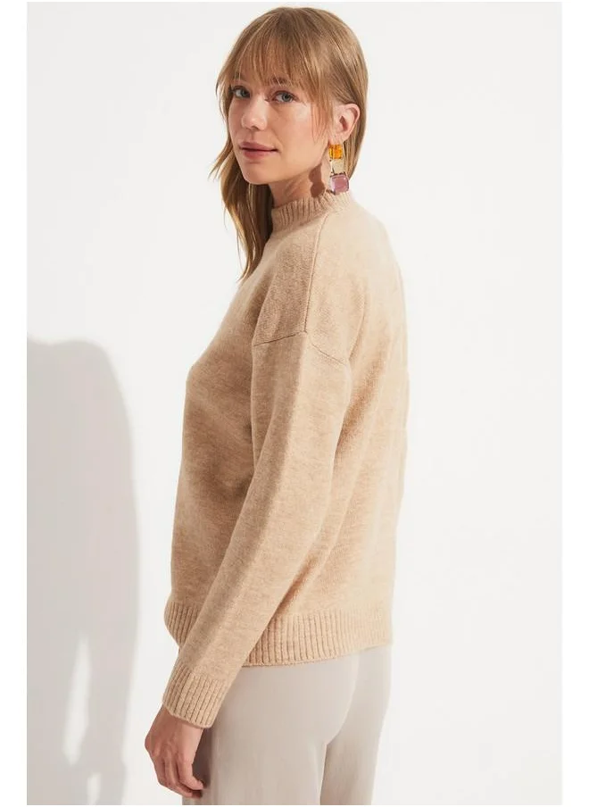 JUNE June Crew Neck Knitwear Sweater Beige