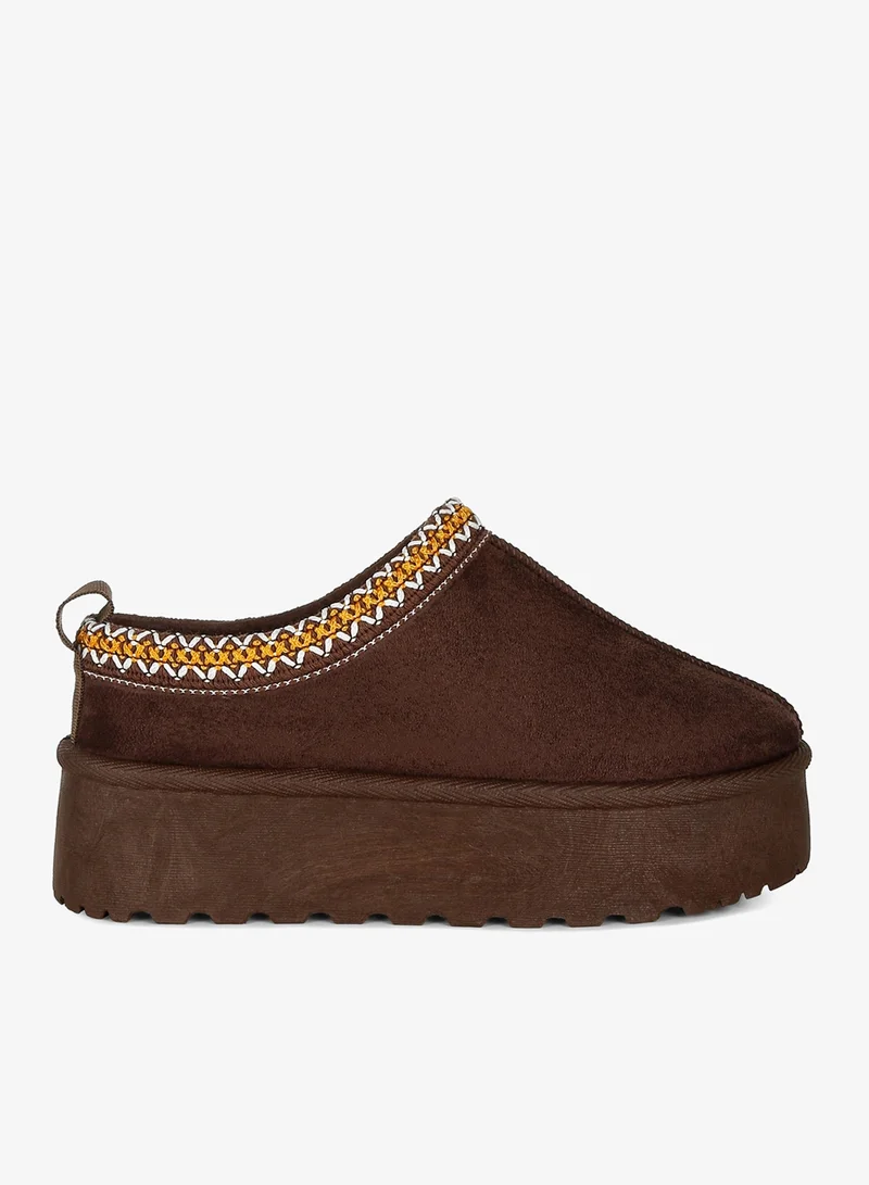 Embroidered Platform Classic Slip-On in Brown