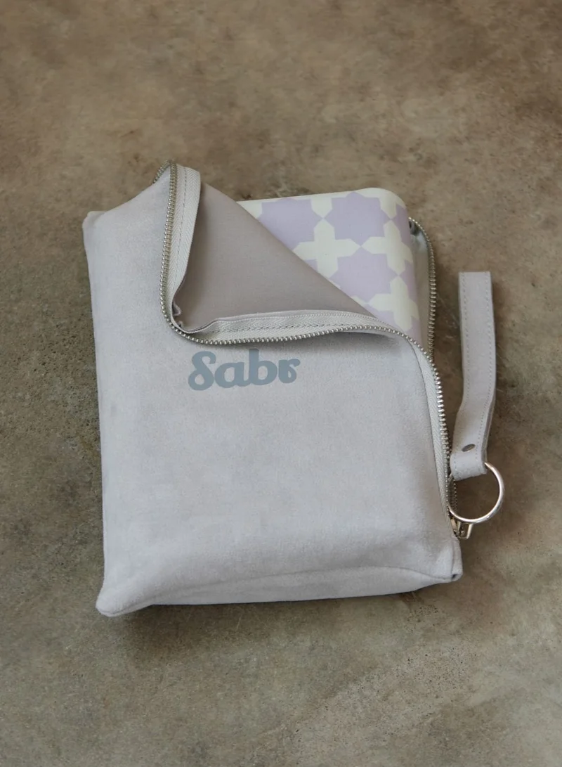 Sabr Nusa prayer mat