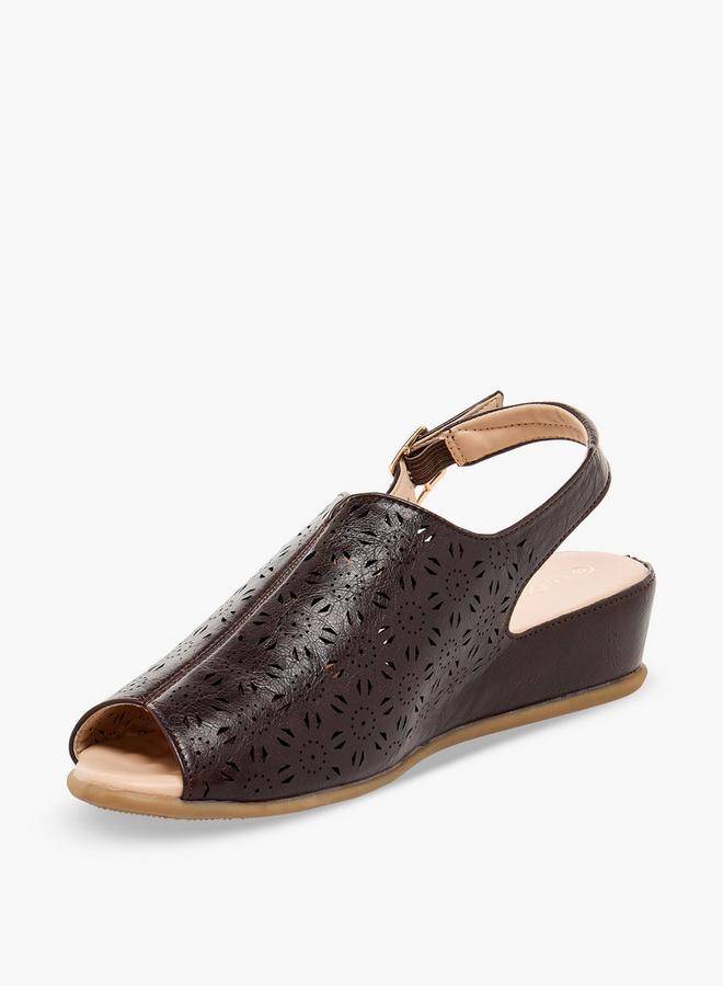 Le Confort Laser Cut Peep Toe Comfort Sandals - Image 4