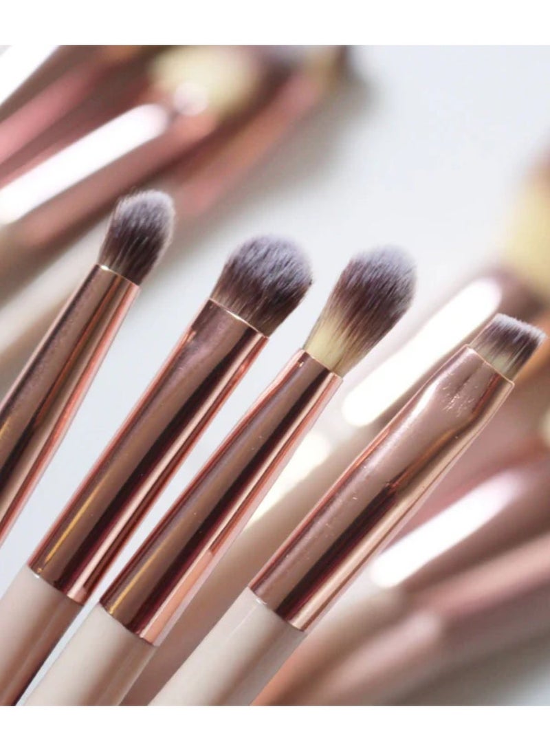 Technic All-in-One 13-Piece Makeup Brush Set with Beauty Sponges – Full Face Kit for Foundation, Powder, Blush, Contour, Eyeshadow & Blending – Soft Synthetic Bristles with Premium Handles - Image 3