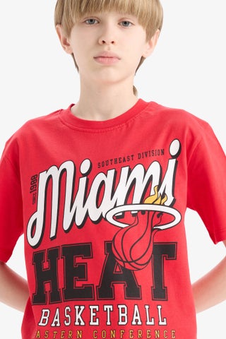 Boy New Regular Fit Licensed by the NBA Miami Heat Short Sleeve T Shirt - pzsku/Z85FFEEDA4B64370941D8Z/45/1751030106/e8f2aed0-4b2c-443a-8204-564fe9f7b174