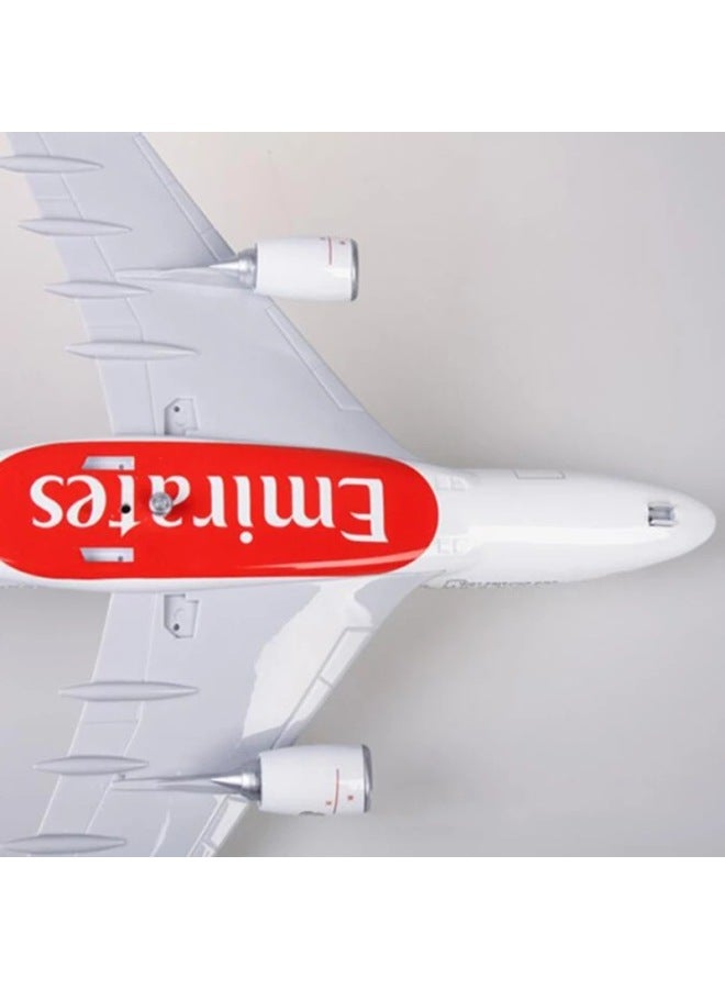 Super Large Passenger Plane 1:160 46cm A380 Emirates UAE Lighted Aviation Simulation Aircraft Model-Color:Arrival Emirates 380 With Wheels And No Lights  - Image 4
