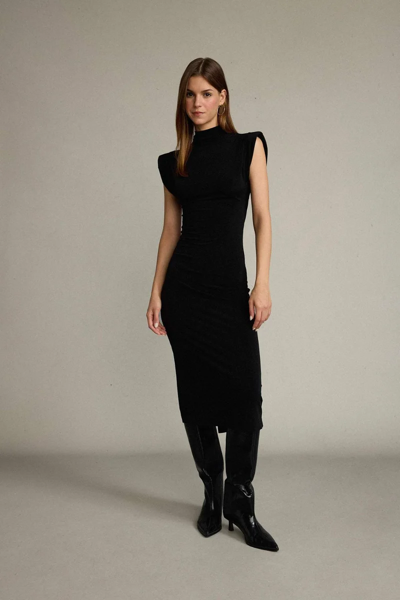 ديفاكتو Maxi Dress