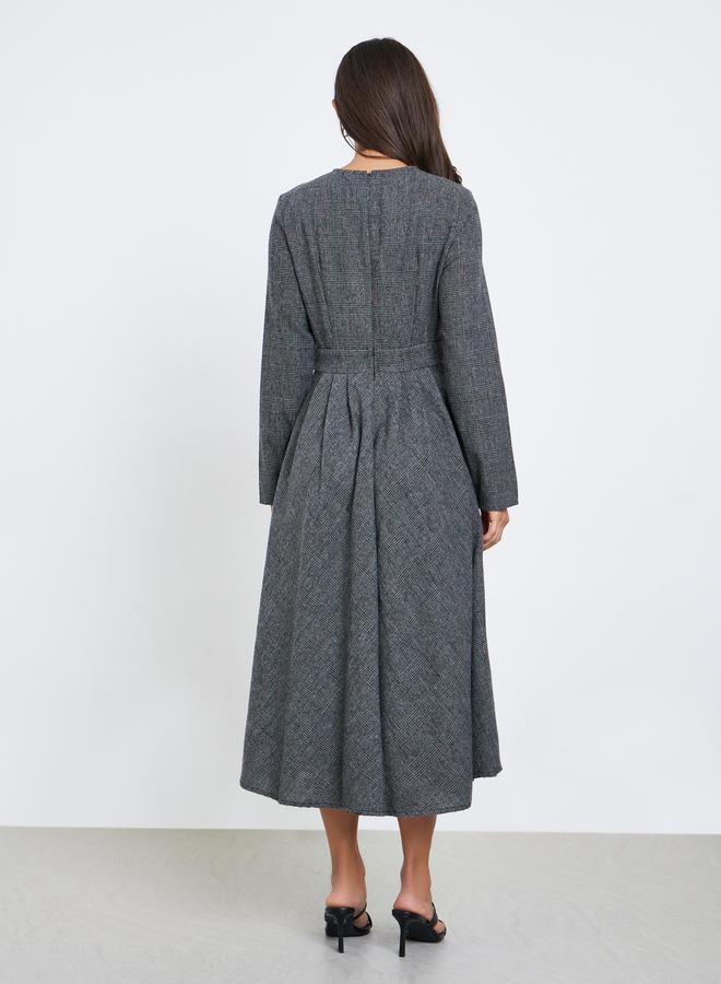 ستايلي فستان ميدي بطبعة مربعات وأكمام طويلة - Image 5