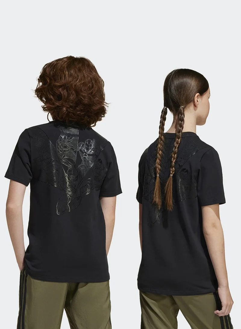 اديداس تيشيرت برسومات أبطال مارفل الخارقين للجنسين