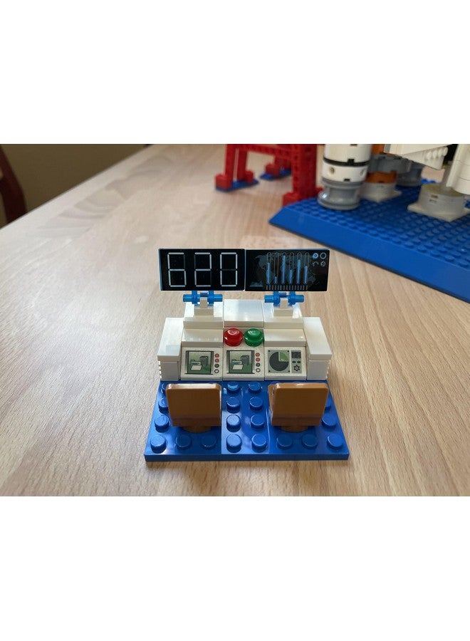 Apostrophe Games Space Shuttle & Rocket Launch Base Building Block Set - 830 Pieces - Image 5