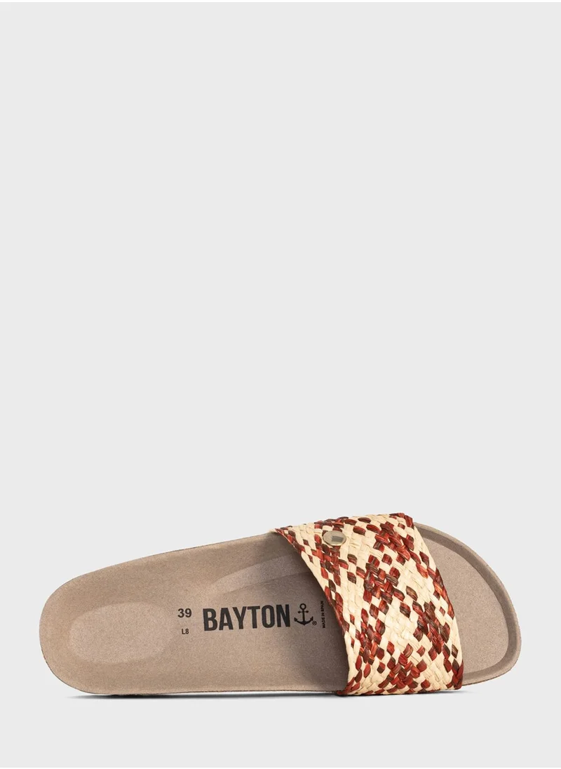 بيتون Margot Flat Sandals