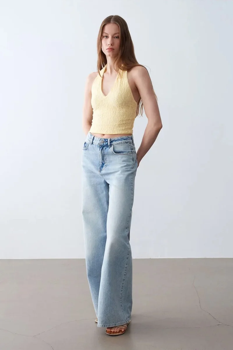 Dilvin Lemon Yellow DILVIN Women’s Lace Halterneck Crop Blouse for Women | Best Price UAE