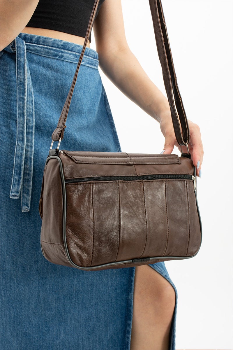 Erzeno Shoulder and Messenger Style Casual Women's Bag  - Image 3
