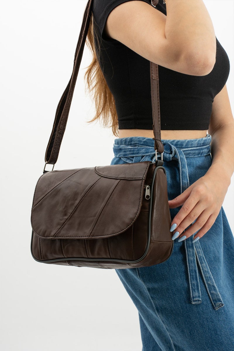 Erzeno Shoulder and Messenger Style Casual Women's Bag  - Image 1