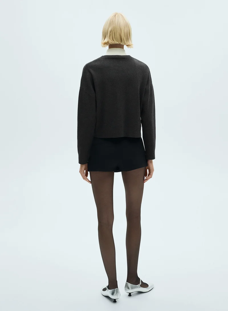 مانجو V-Neck Cardigan