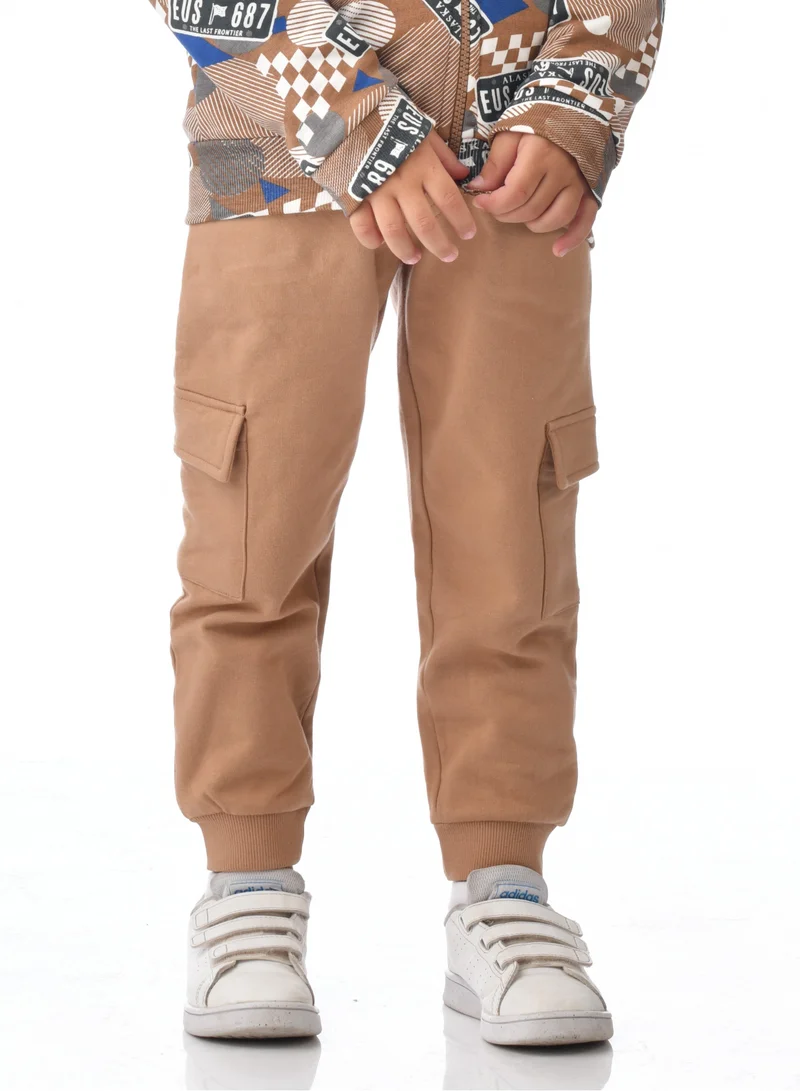 victor and jane Boys' 2-Piece Printed Full zipper Hoodie and  Brown Jogger Set