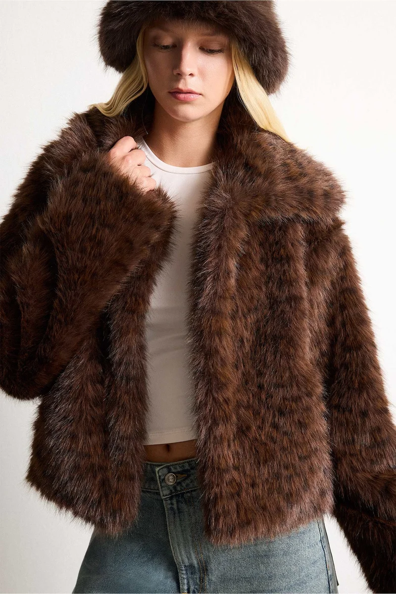 Defacto  Regular Fit Stand Collar Faux Fur Jacket for Women | Best Price UAE