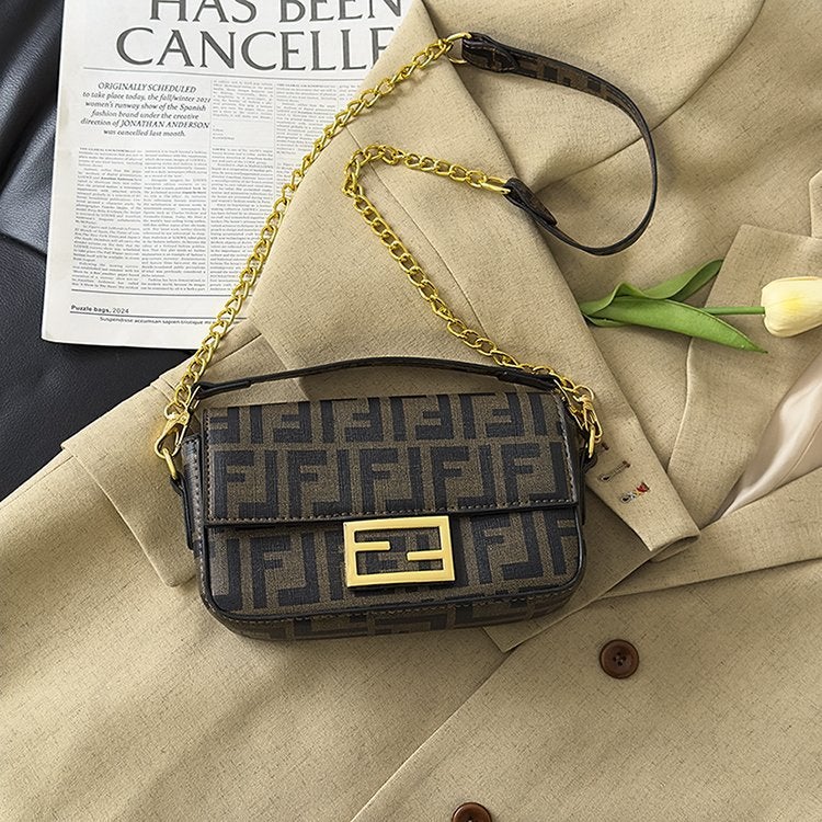 FF Fendi Camera Bag Baguette Brown FF jacquard fabric bag Camera bag Ladies Shoulder Bag - Image 5