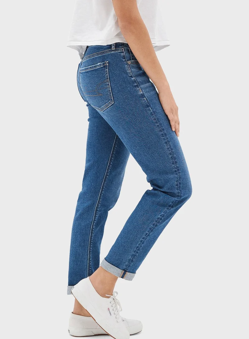 American Eagle Stretch Low-Rise Tomgirl Jeans