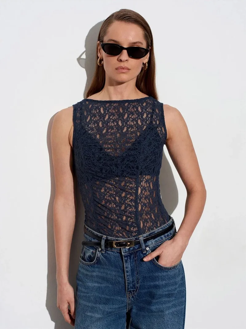 Dilvin DILVIN Fitted Lace Sleeveless Blouse